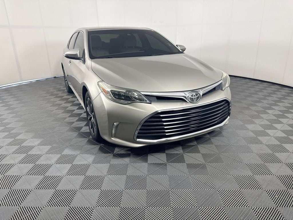 2017 Toyota Avalon XLE