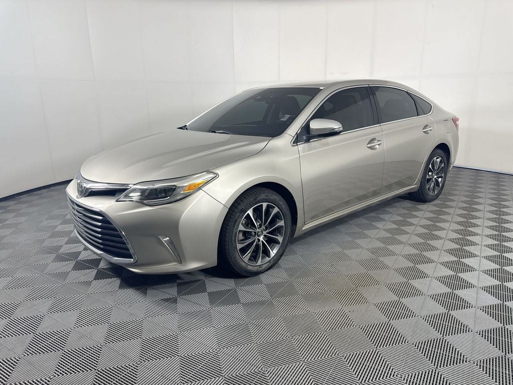 2017 Toyota Avalon XLE