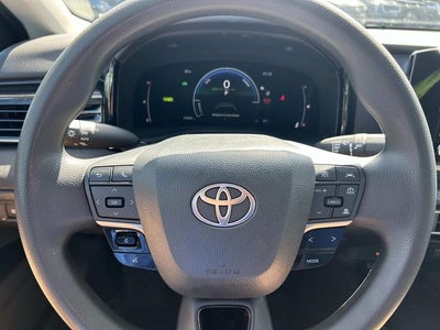 2025 Toyota Camry LE