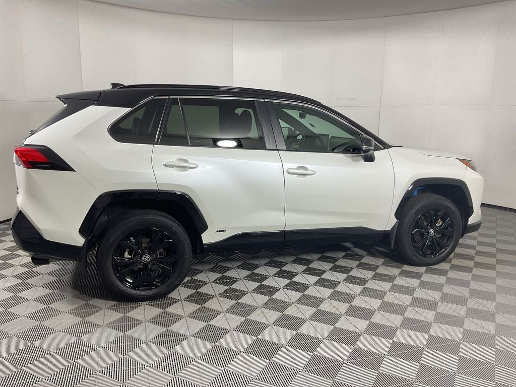 2022 Toyota RAV4 Hybrid XSE