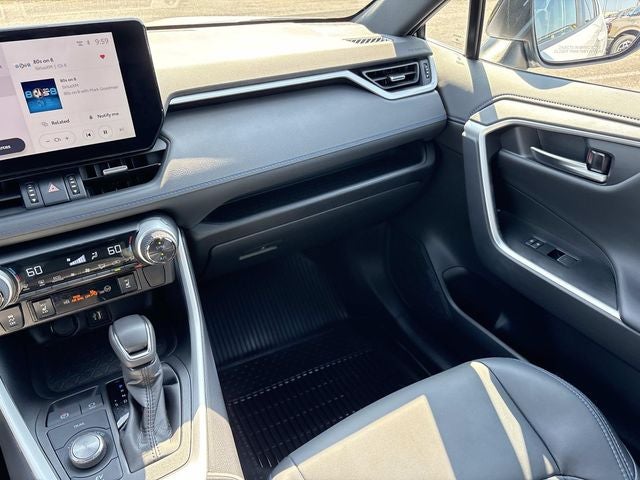 2025 Toyota RAV4 Hybrid XSE