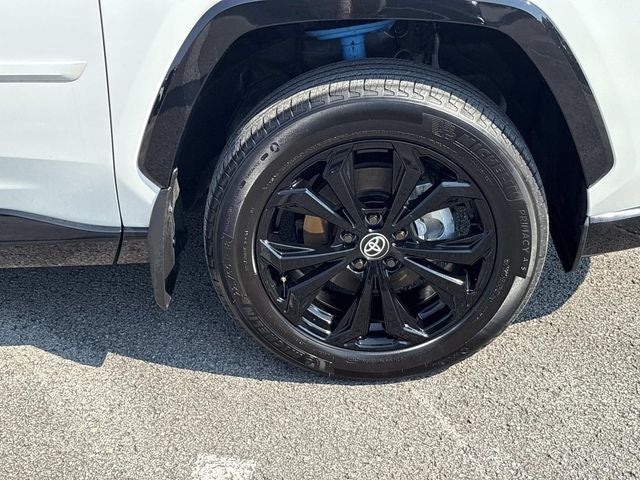 2025 Toyota RAV4 Hybrid XSE