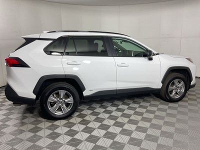 2025 Toyota RAV4 Hybrid LE