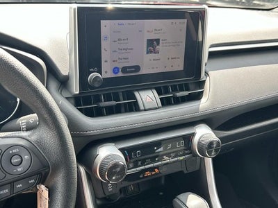 2025 Toyota RAV4 Hybrid LE