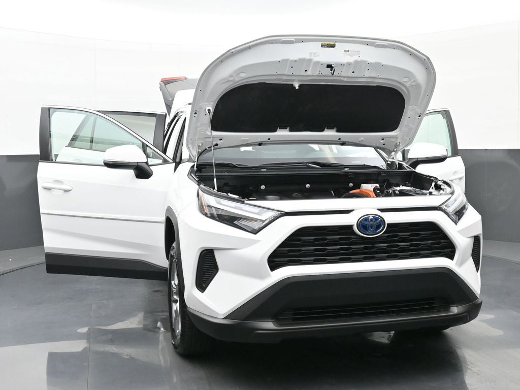 2024 Toyota RAV4 Hybrid LE
