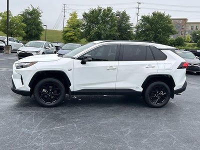 2025 Toyota RAV4 Hybrid XLE