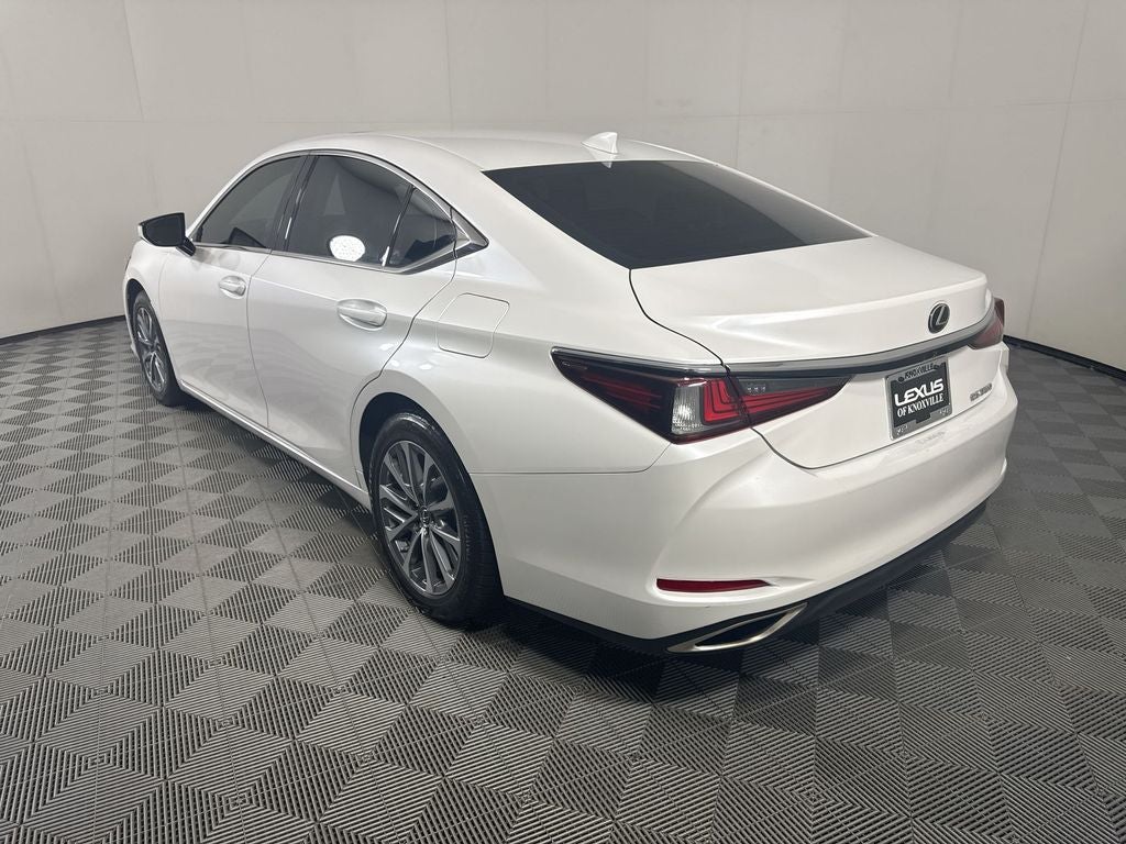 2022 Lexus ES 350