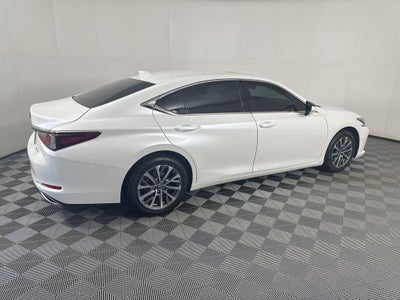 2022 Lexus ES 350
