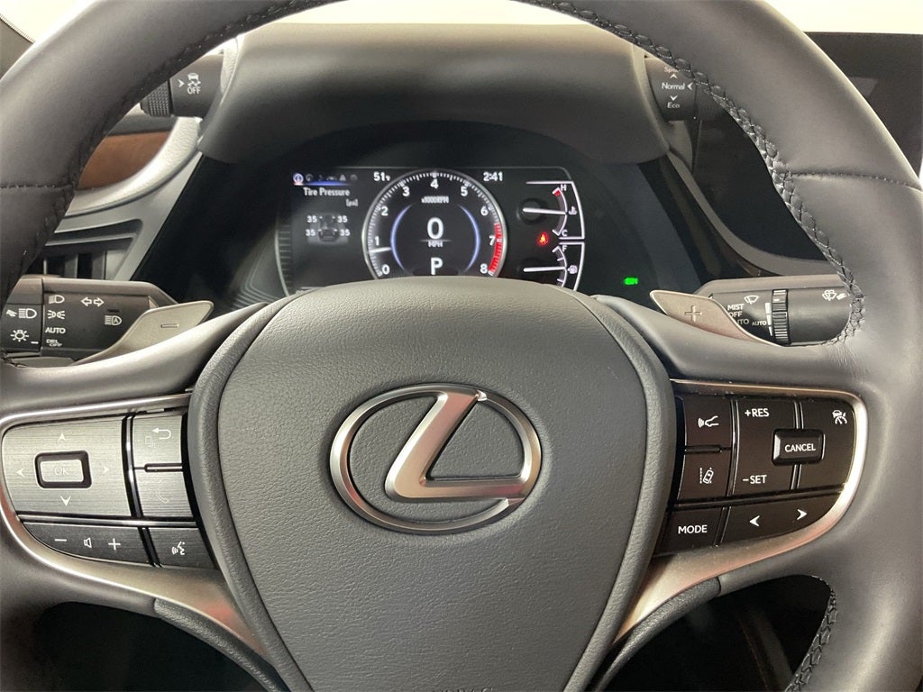 2025 Lexus ES 350 Premium