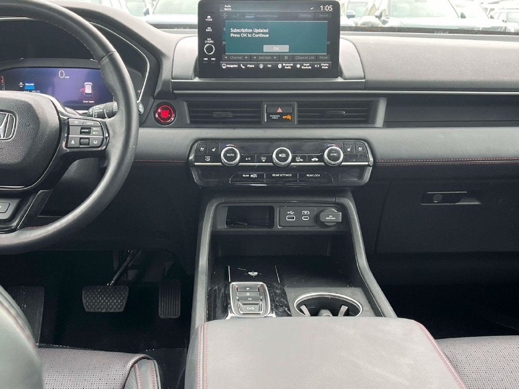 2025 Honda Pilot Black Edition