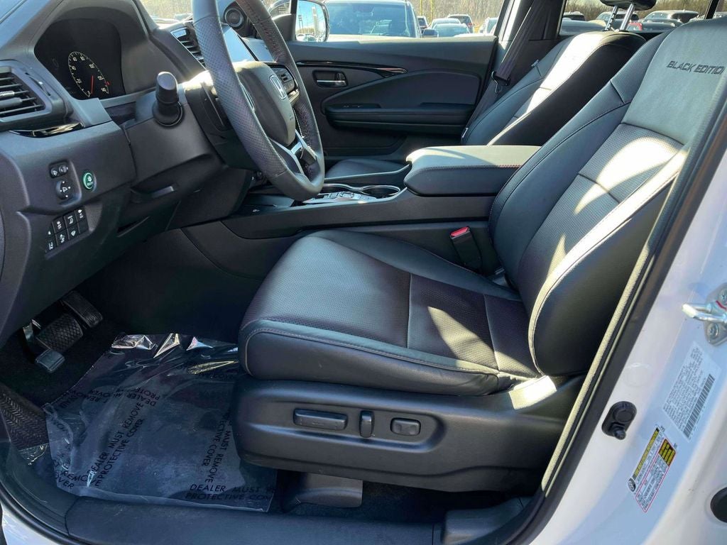 2025 Honda Ridgeline Black Edition