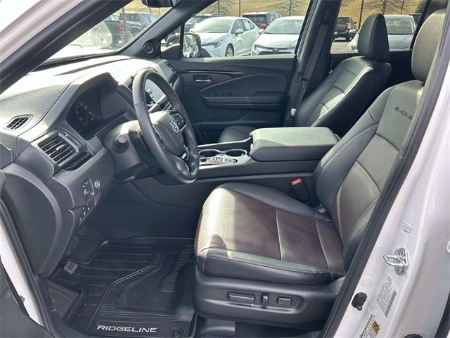 2025 Honda Ridgeline Black Edition