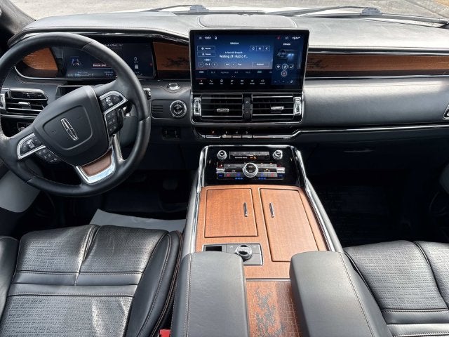 2024 Lincoln Navigator Black Label