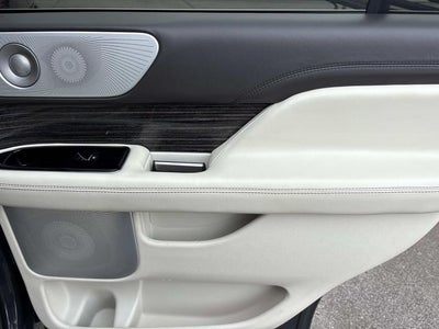 2022 Lincoln Navigator Black Label