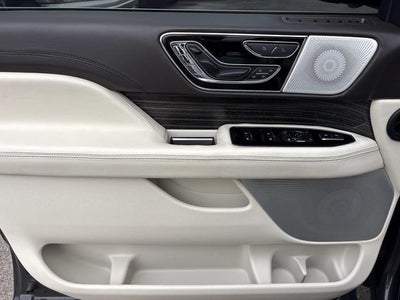 2022 Lincoln Navigator Black Label
