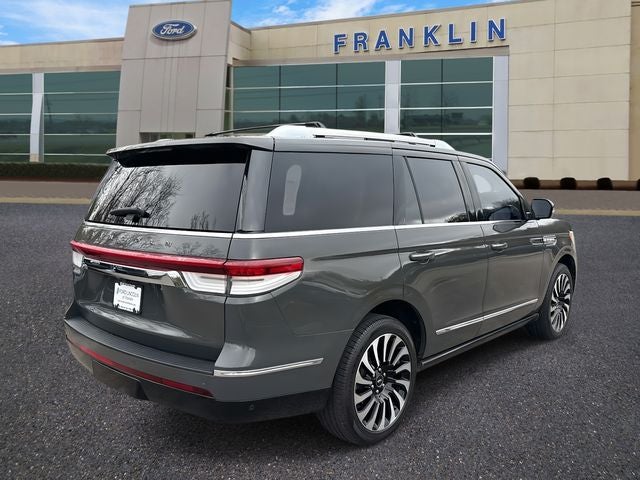 2022 Lincoln Navigator Black Label