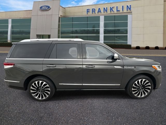 2022 Lincoln Navigator Black Label