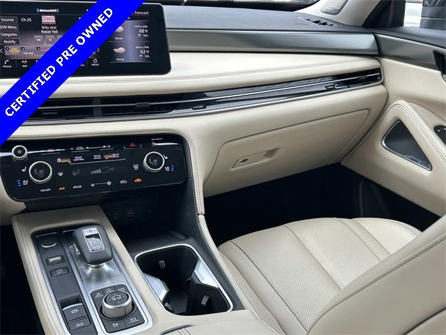 2025 INFINITI QX60 LUXE