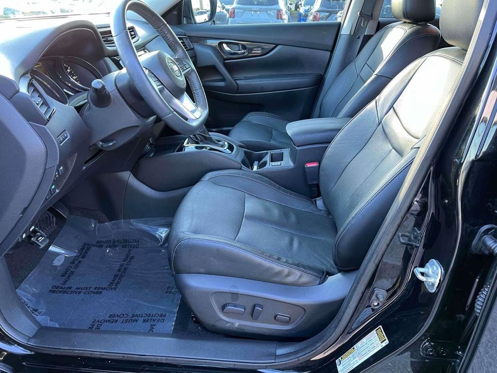 2017 Nissan Rogue SL