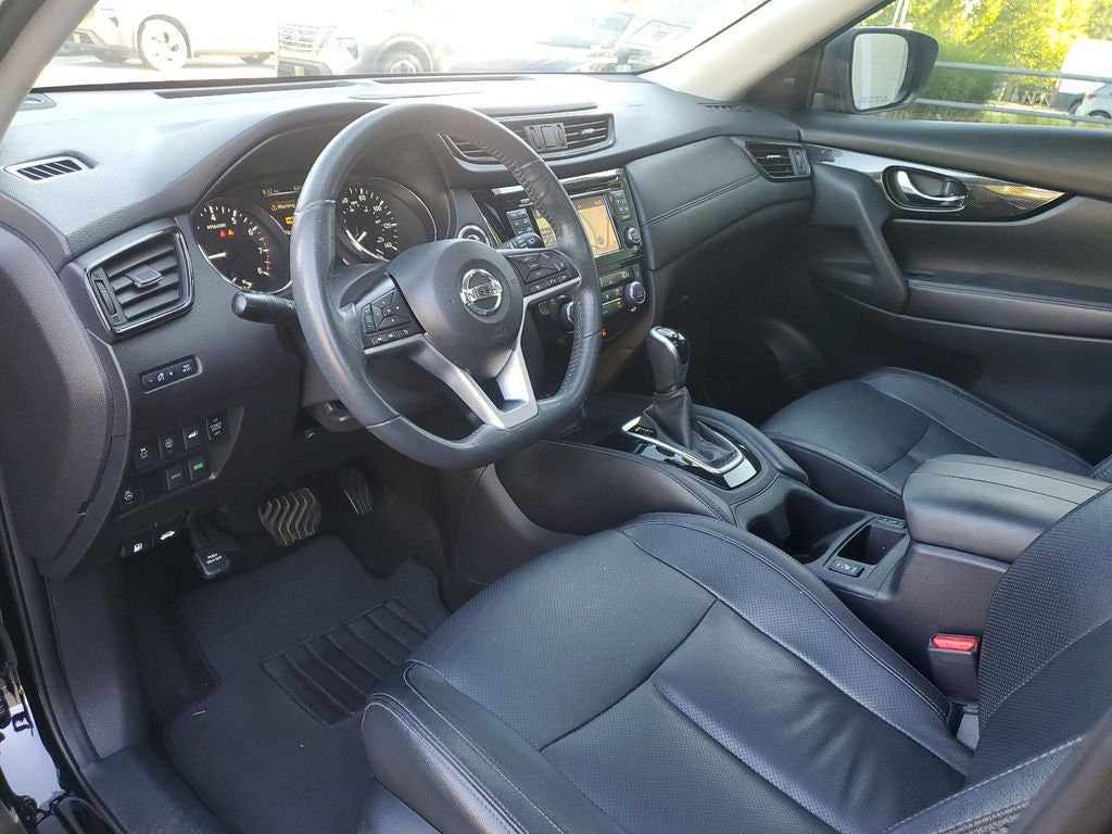 2017 Nissan Rogue SL