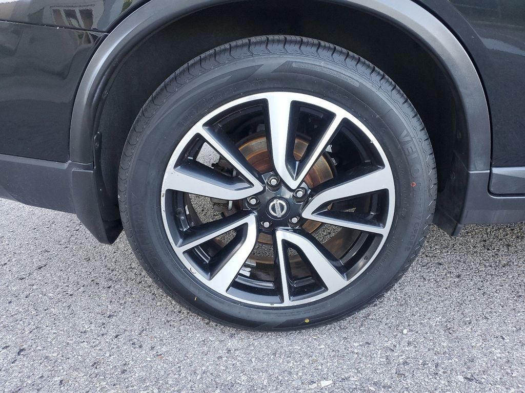 2017 Nissan Rogue SL
