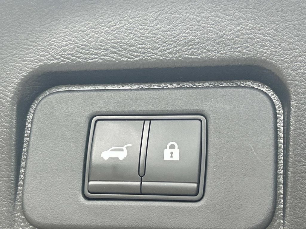 2023 Nissan Rogue SL Premium
