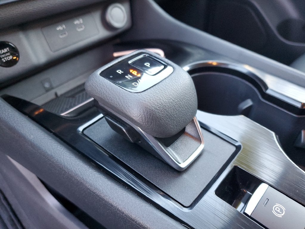 2026 Nissan Rogue SL