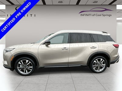 2023 INFINITI QX60 LUXE