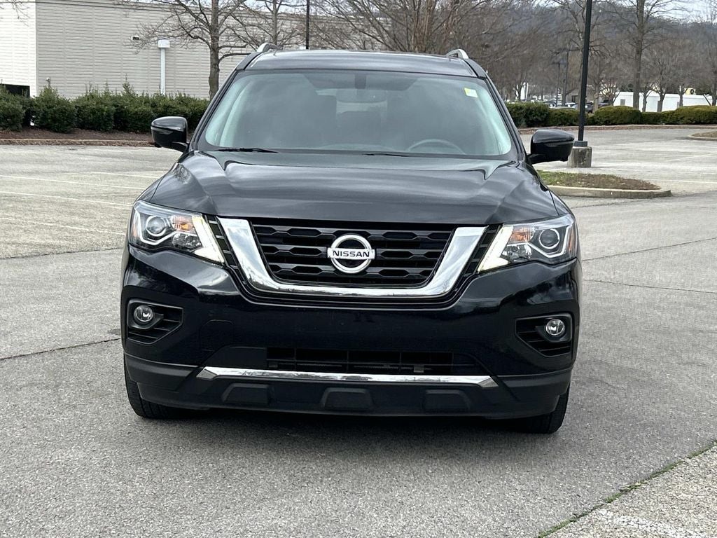 2017 Nissan Pathfinder SL