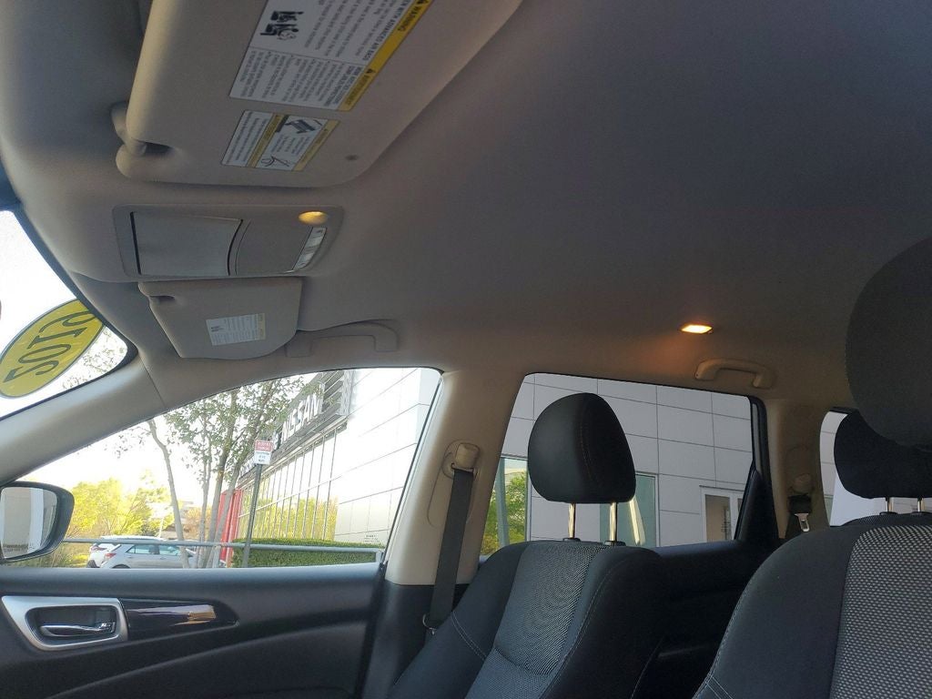 2019 Nissan Pathfinder SV