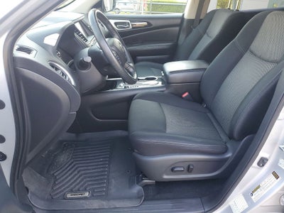 2019 Nissan Pathfinder SV