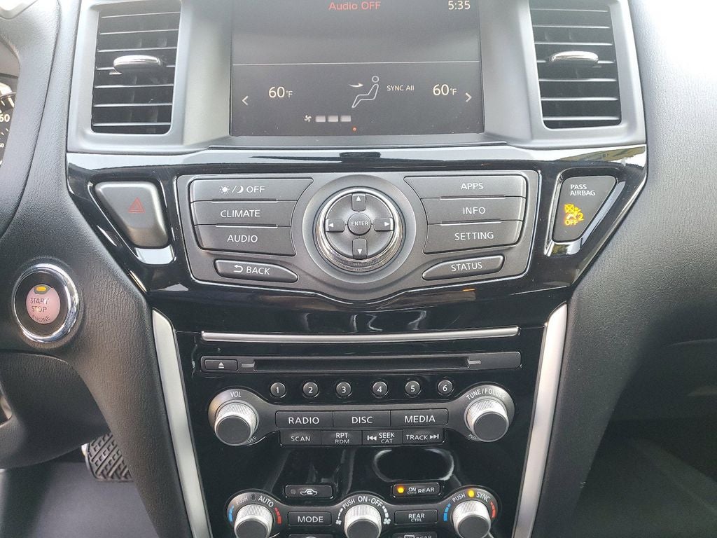 2019 Nissan Pathfinder SV