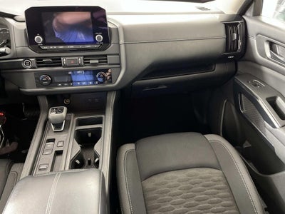 2023 Nissan Pathfinder S