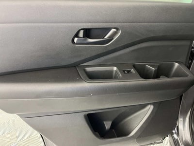 2023 Nissan Pathfinder S