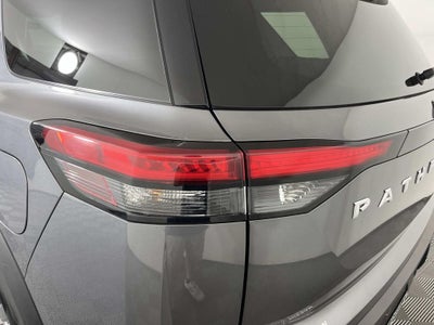 2025 Nissan Pathfinder S