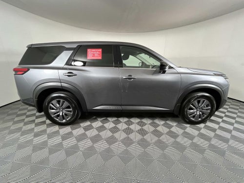 2025 Nissan Pathfinder S