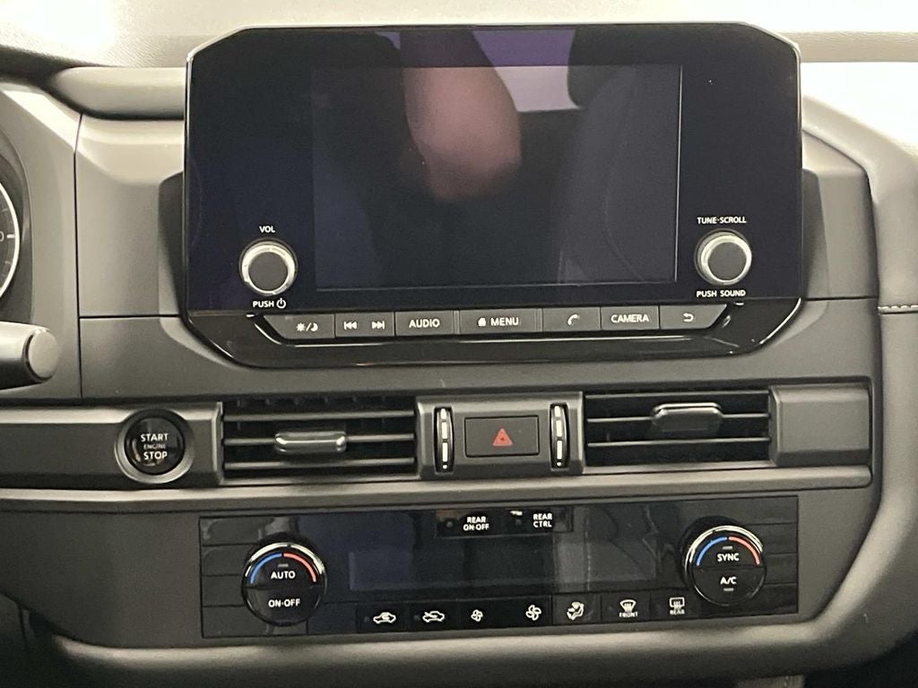 2025 Nissan Pathfinder S