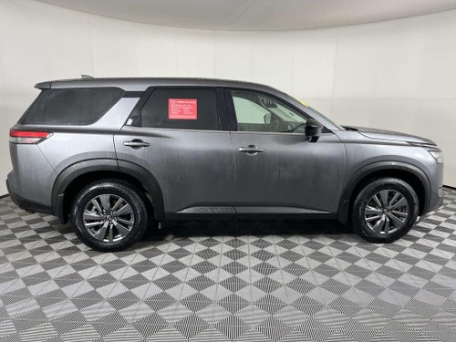 2023 Nissan Pathfinder S