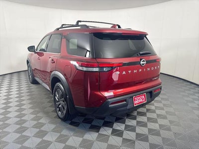 2024 Nissan Pathfinder SV