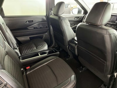 2023 Nissan Pathfinder Rock Creek