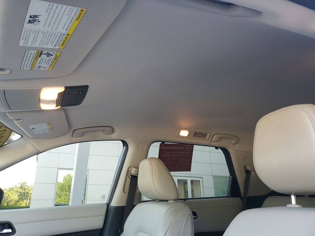 2023 Nissan Pathfinder SL