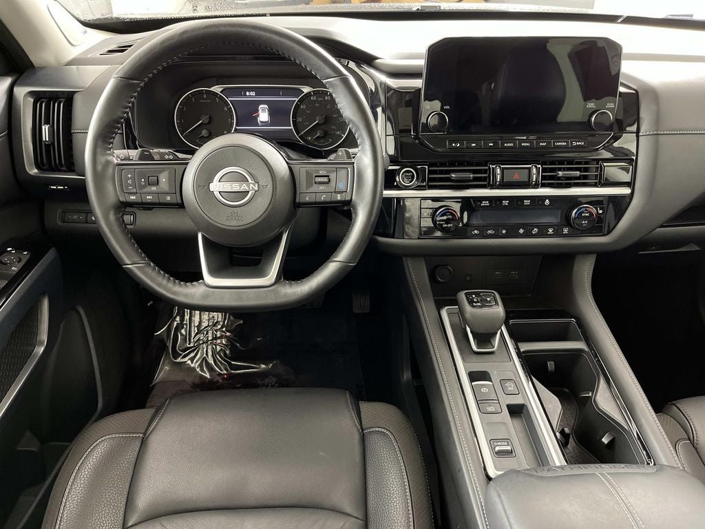 2024 Nissan Pathfinder SL