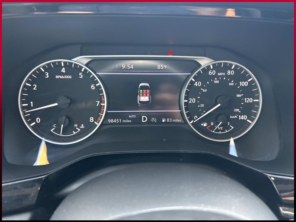 2023 Nissan Pathfinder SL