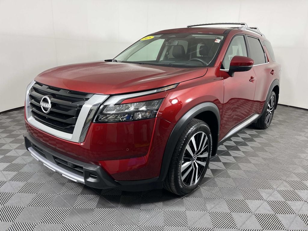 2025 Nissan Pathfinder Platinum