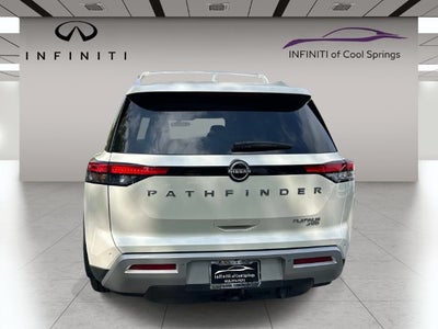 2024 Nissan Pathfinder Platinum
