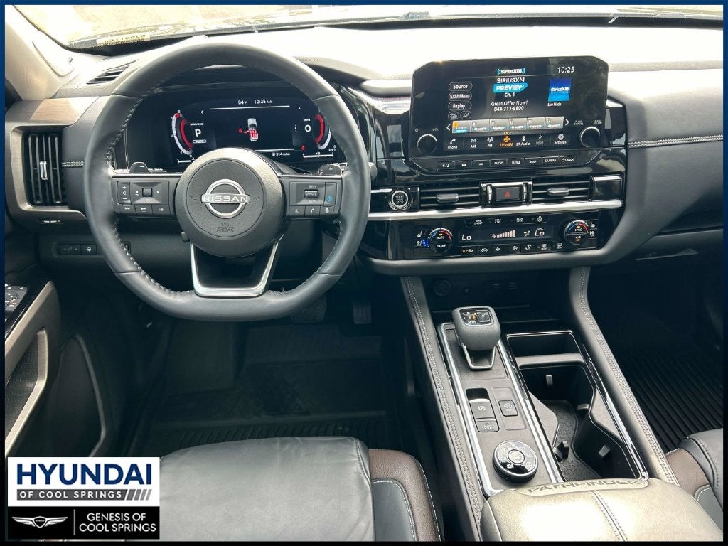 2024 Nissan Pathfinder Platinum