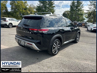 2024 Nissan Pathfinder Platinum