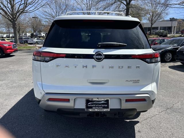 2024 Nissan Pathfinder Platinum