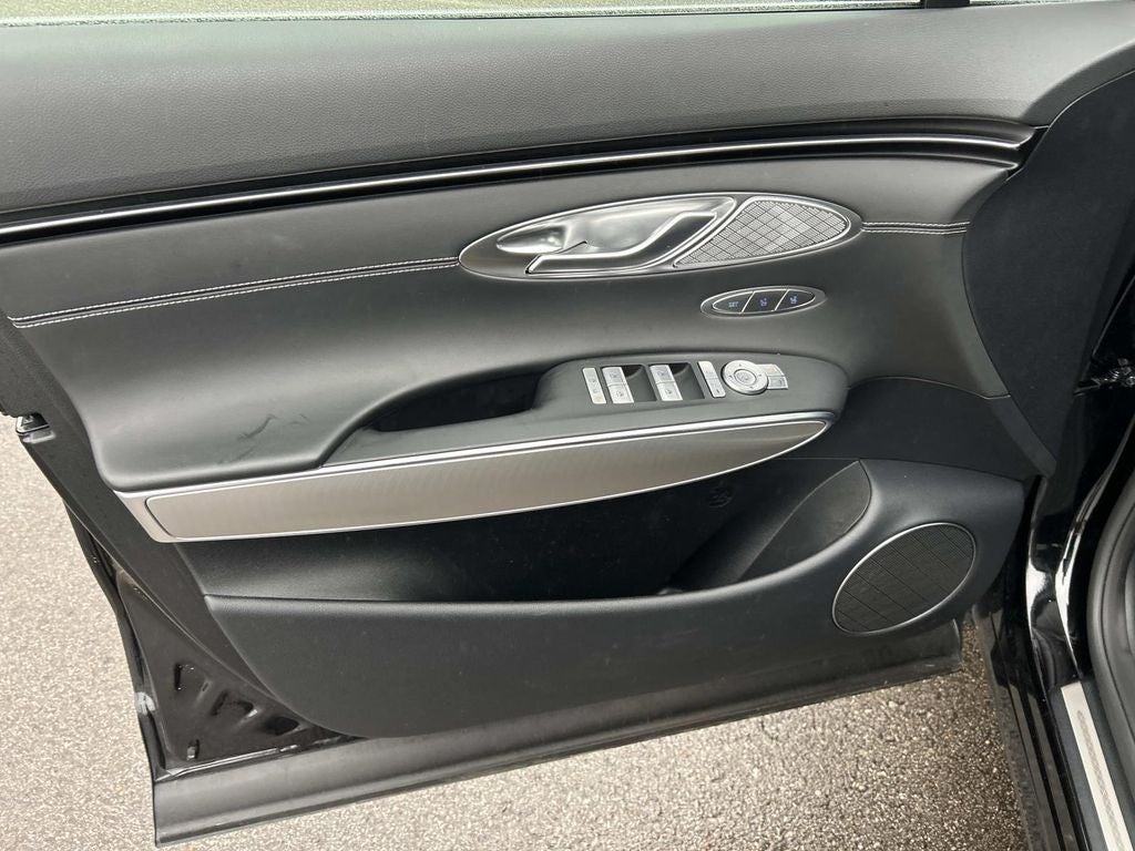 2024 Genesis GV70 2.5T