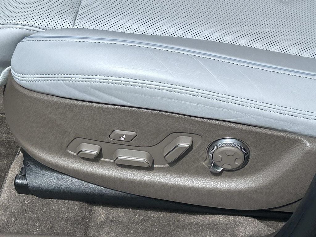 2026 Genesis Electrified GV70 Prestige 20""